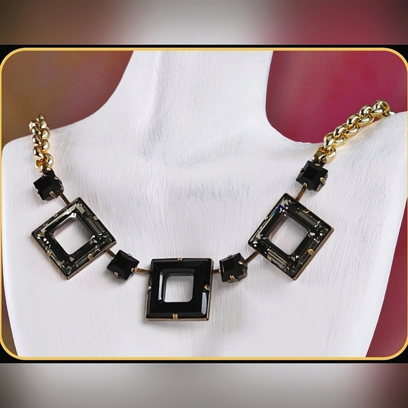 Sabika Spring 2022 Balance Luxury Square Statement Choker Necklace - Picture 1 of 7